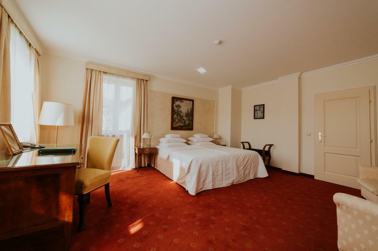 Hotel La Residenza Τιμισοάρα Εξωτερικό φωτογραφία