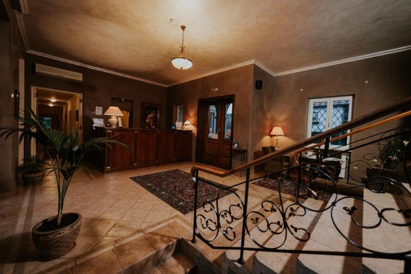 Hotel La Residenza Τιμισοάρα Εξωτερικό φωτογραφία